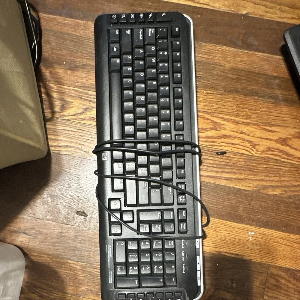 HP 5189 Wired PS/2 Standard Multimedia Keyboard Black/Silver QWERTY English